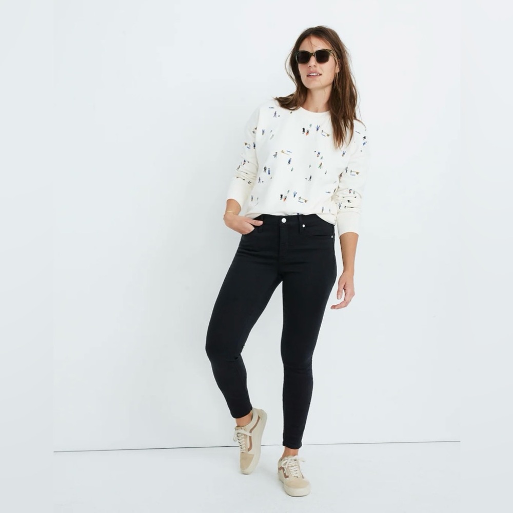 Madewell Petite 9" Mid-Rise Skinny Jeans in Lunar Wash